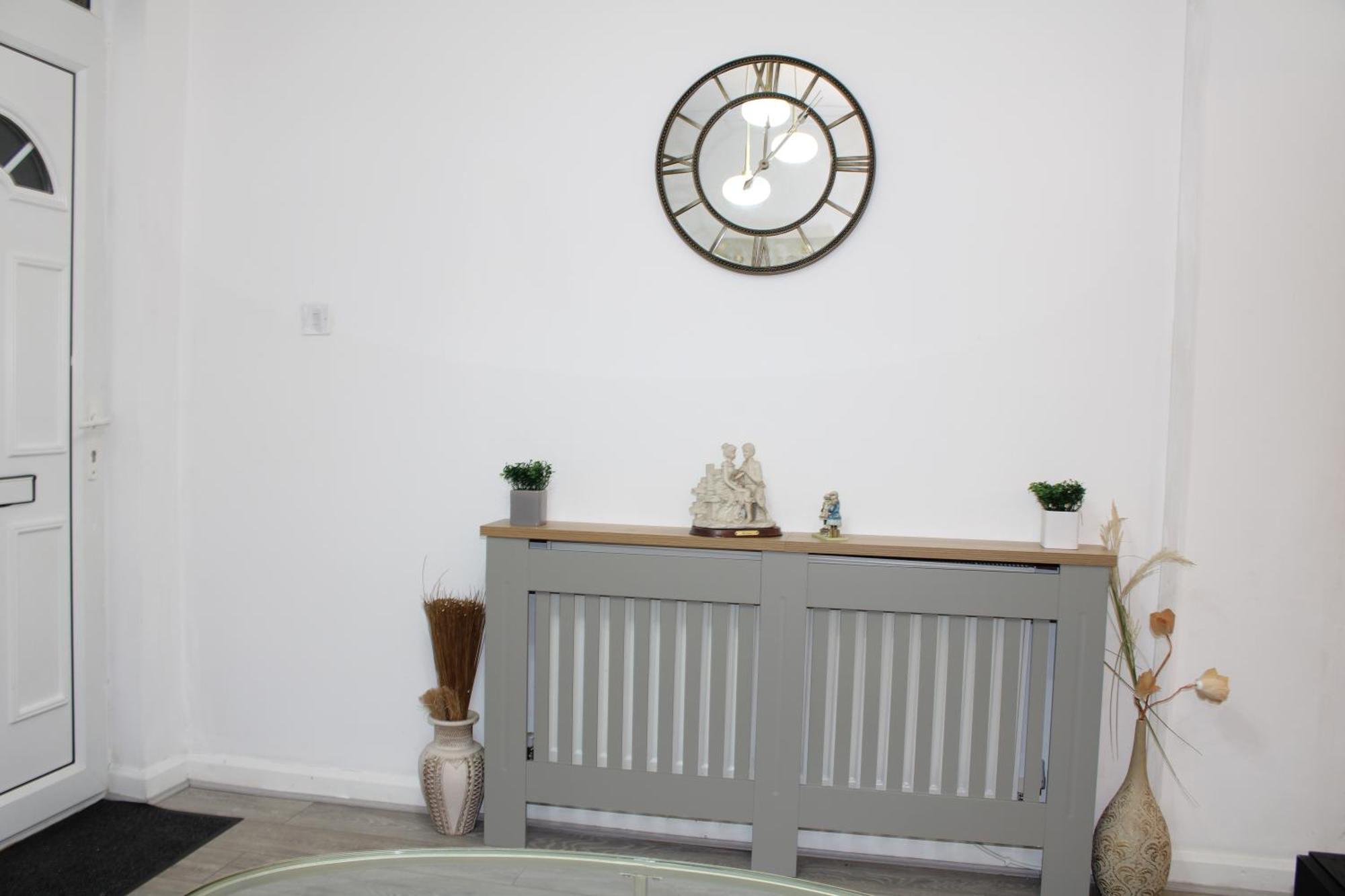 F2S Serviced Apartments 2Bedroom Terrace House With Free Wifi Netflix Suitable For Contractors Walking Distance To Train Station ダービー エクステリア 写真